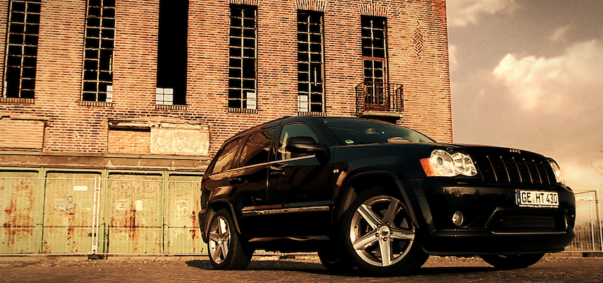JEEP - Grand Cherokee SRT8