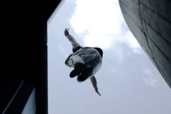 Das Leben ist ein Parkour. Nimbletoes Barfußschuhe meets ParkourONE